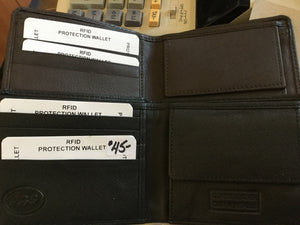 Leather RFID Men's Wallet with Change Pouch