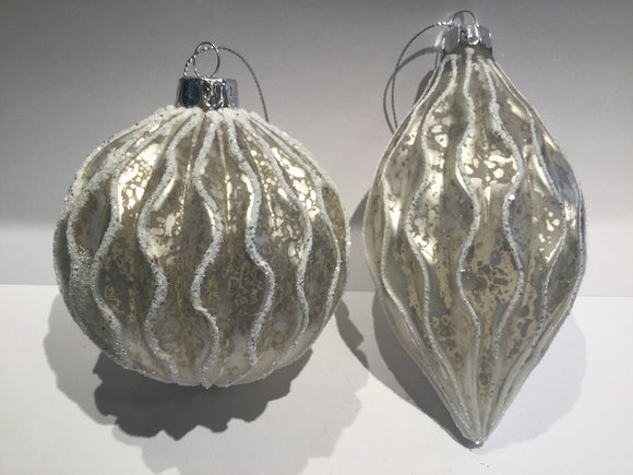 Ornament - Vintage Glass Wavy with Frosted Edges